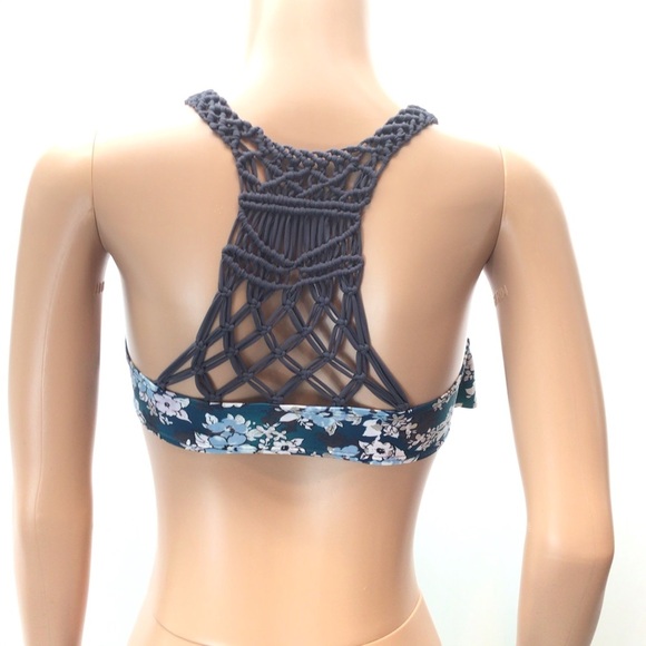 Arizona Jean Co Blue Floral Flounce Bikini Top - Picture 5 of 10